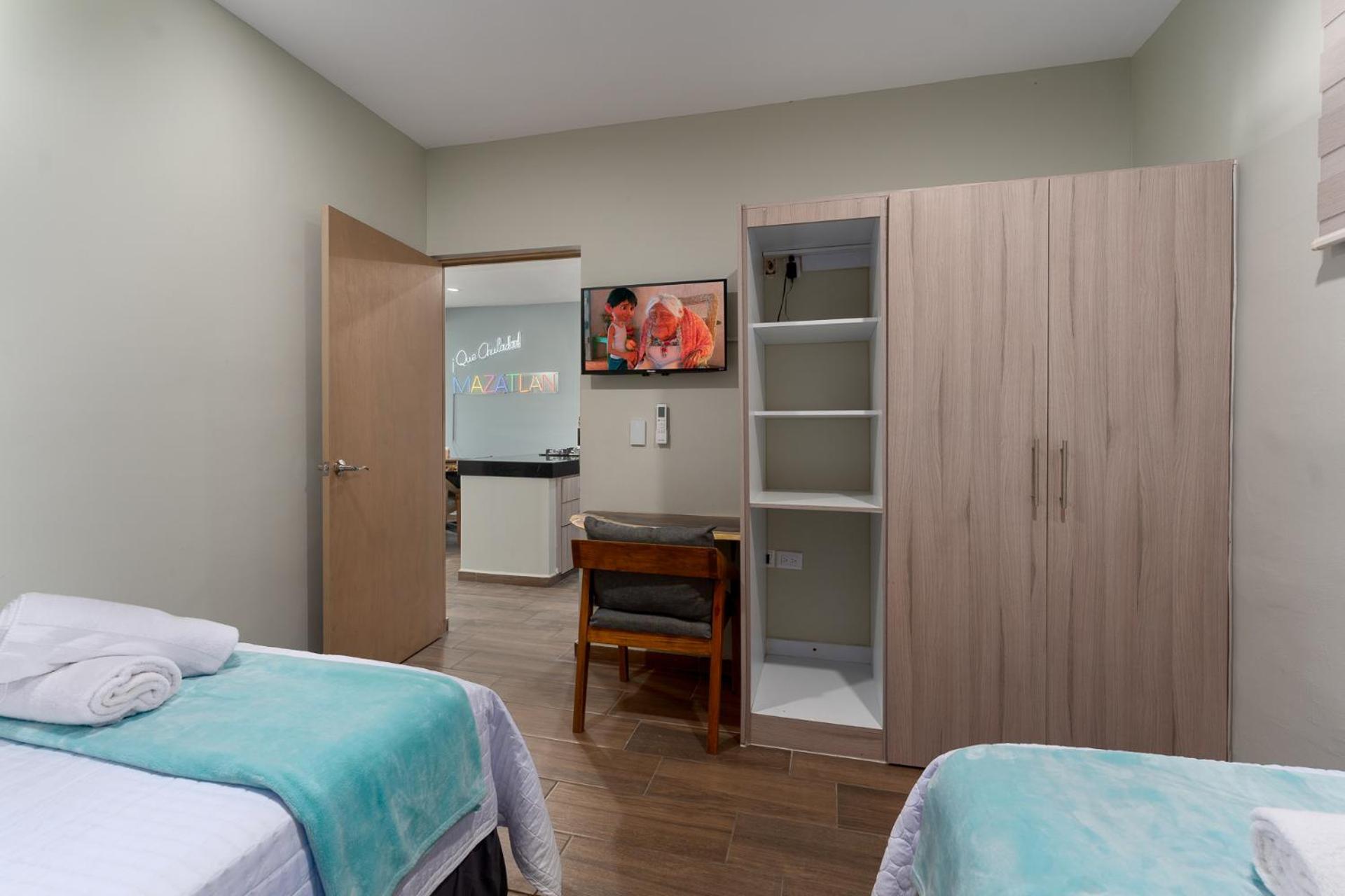 New & Comfy, 5 Star Area, Walk 2 Beach, Pool, Views, King Bed 马萨特兰 外观 照片