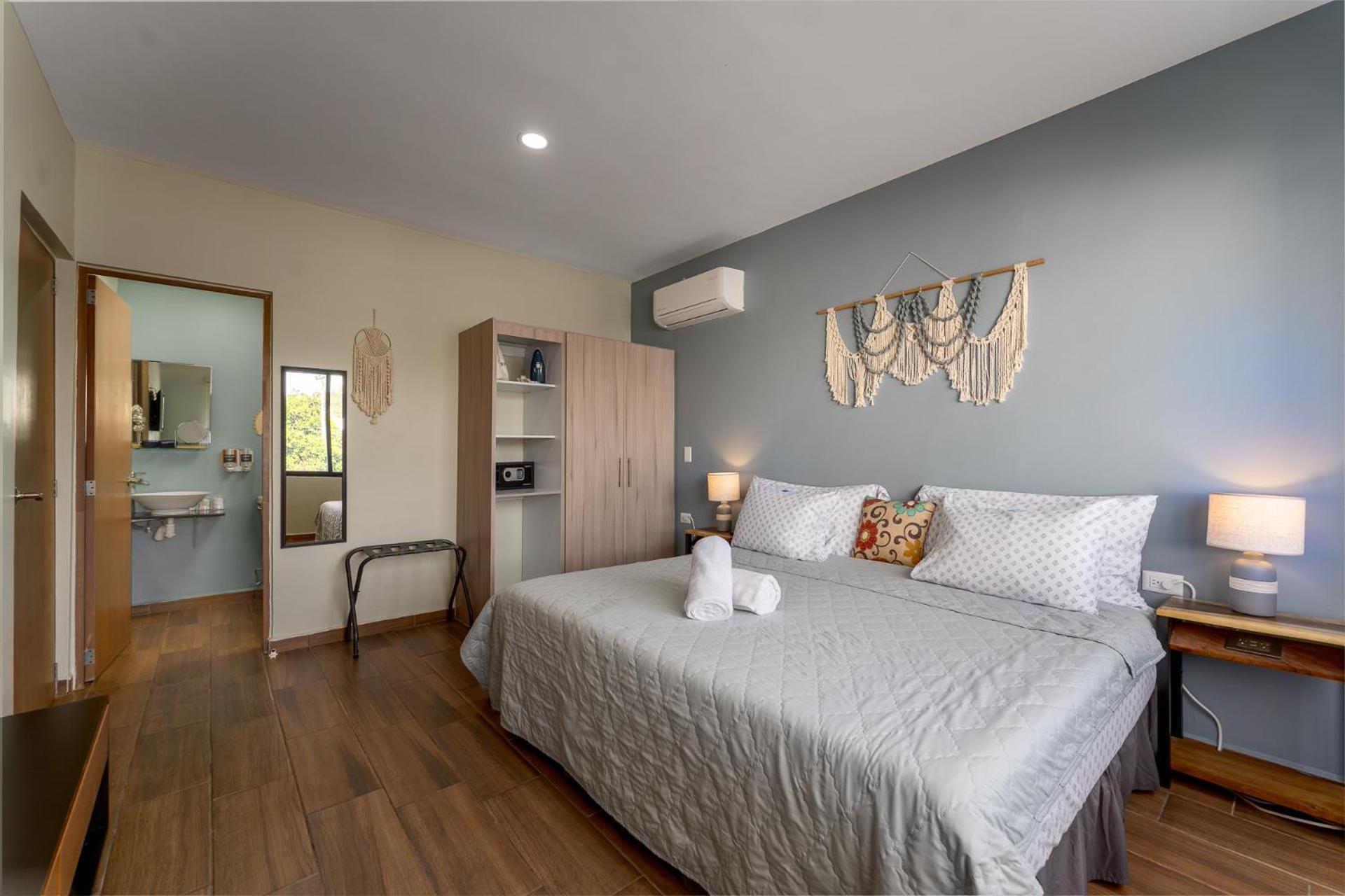 New & Comfy, 5 Star Area, Walk 2 Beach, Pool, Views, King Bed 马萨特兰 外观 照片